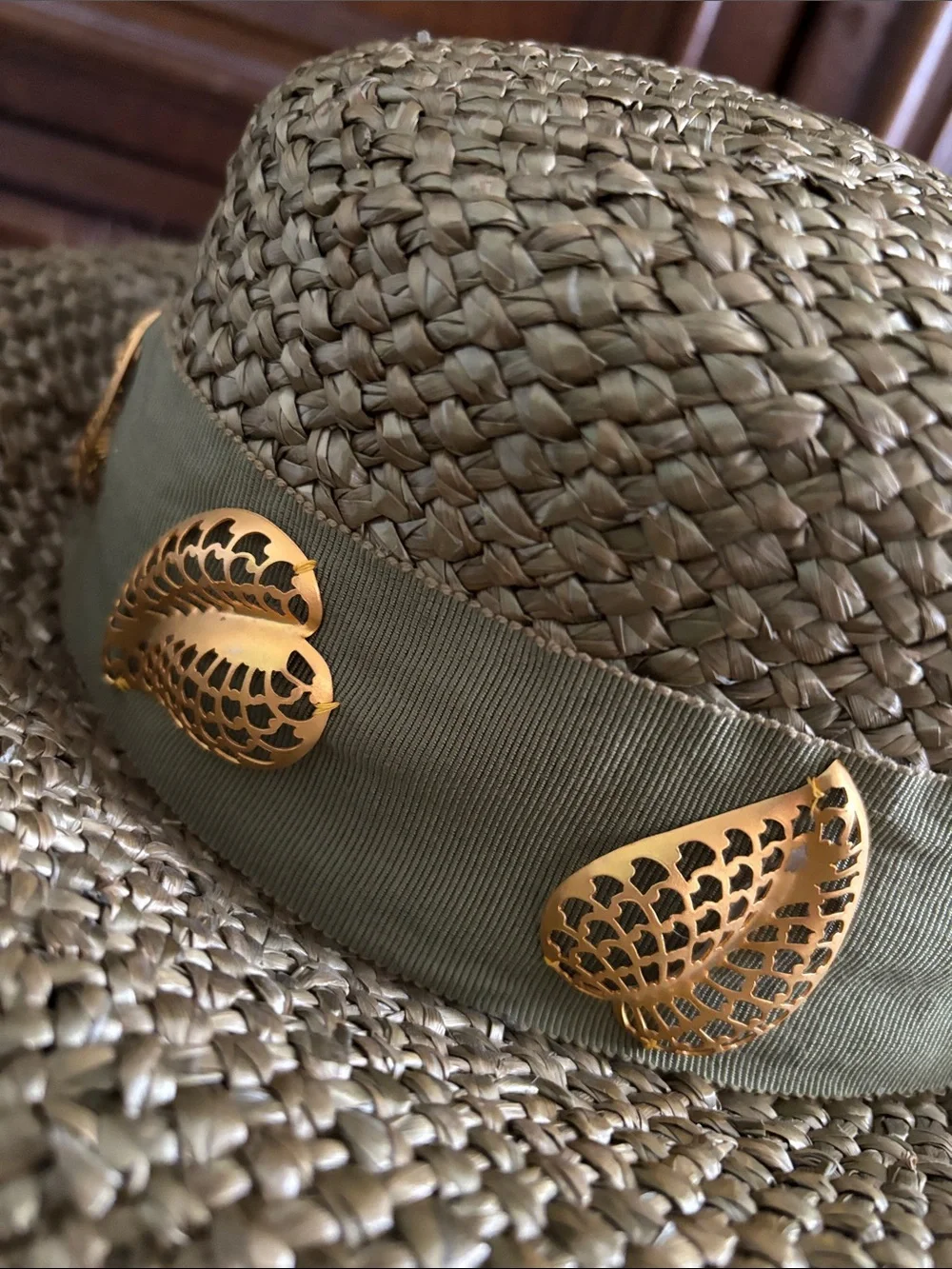 Vintage Eric Javits Green straw hat with gold leaf detail - Picture 8 of 16
